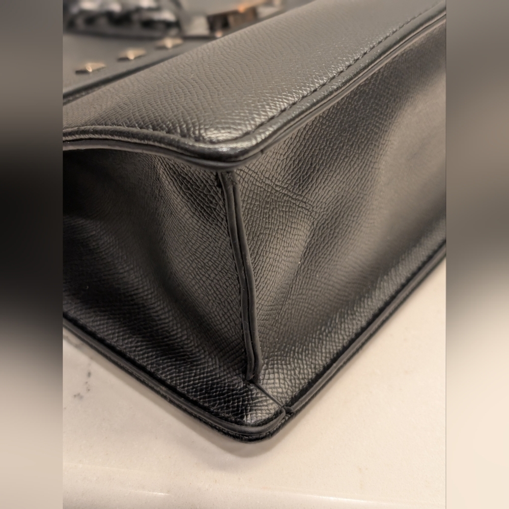Badgley Mischka Black Studded Shoulder Bag - Picture 4 of 11